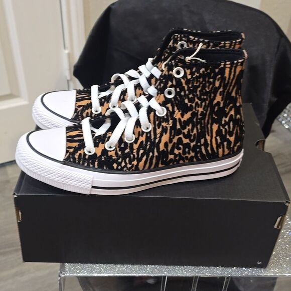 Converse Chuck Taylor All Star Hi Animal Sneakers - Picture 8 of 11